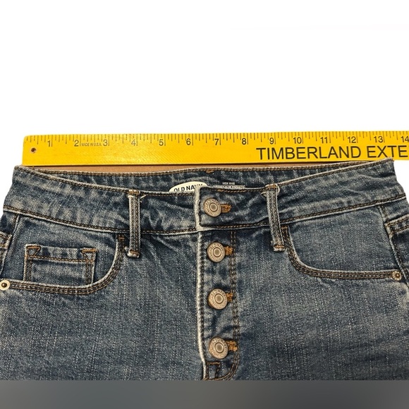 Old Navy High Rise Secret-Slim Button Fly Cuffed Women's Size 0 Blue Jean Shorts - Picture 9 of 10
